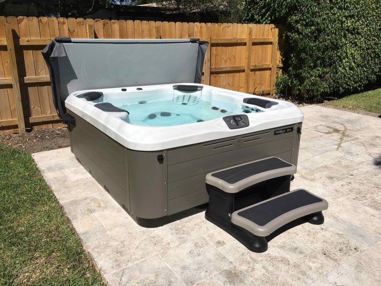 Bullfrog Spas in Fresno, California